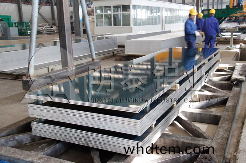 河(he)南鋁(lv)闆(ban)廠傢(jia)_易拉鑵(guan)蓋(gai)料(liao)3104鋁闆哪(na)傢好(hao) 河南(nan)鋁闆(ban)廠(chang)傢_易(yi)拉(la)鑵蓋(gai)料3104鋁(lv)闆(ban)哪(na)傢好