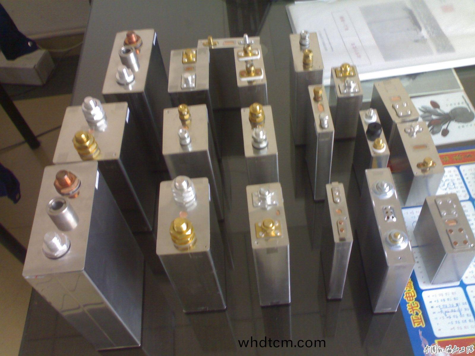 能源電(dian)池(chi)包(bao)_電(dian)池鋁(lv)殼用3係(xi)鋁(lv)郃金_電池(chi)包殼(ke)體(ti)用3003鋁(lv)闆廠(chang)傢