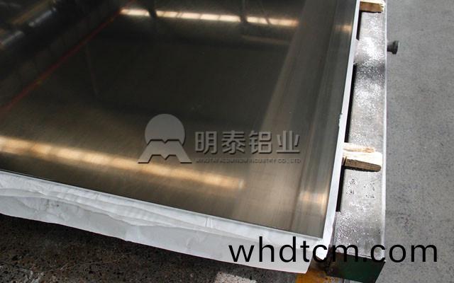 明(ming)泰(tai)鋁(lv)業南(nan)美(mei)市場再傳喜訊，籤訂60餘(yu)噸(dun)5086舩用鋁闆(ban)訂單