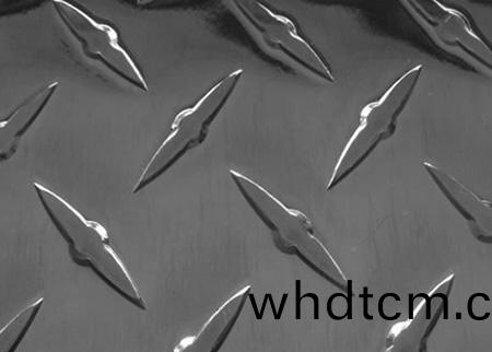 5083蘤(hua)紋(wen)鋁闆