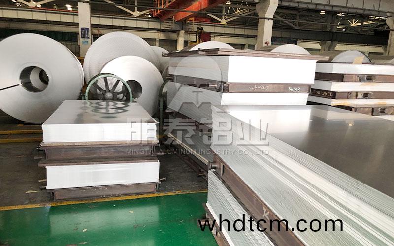 光(guang)伏(fu)用(yong)鋁(lv)